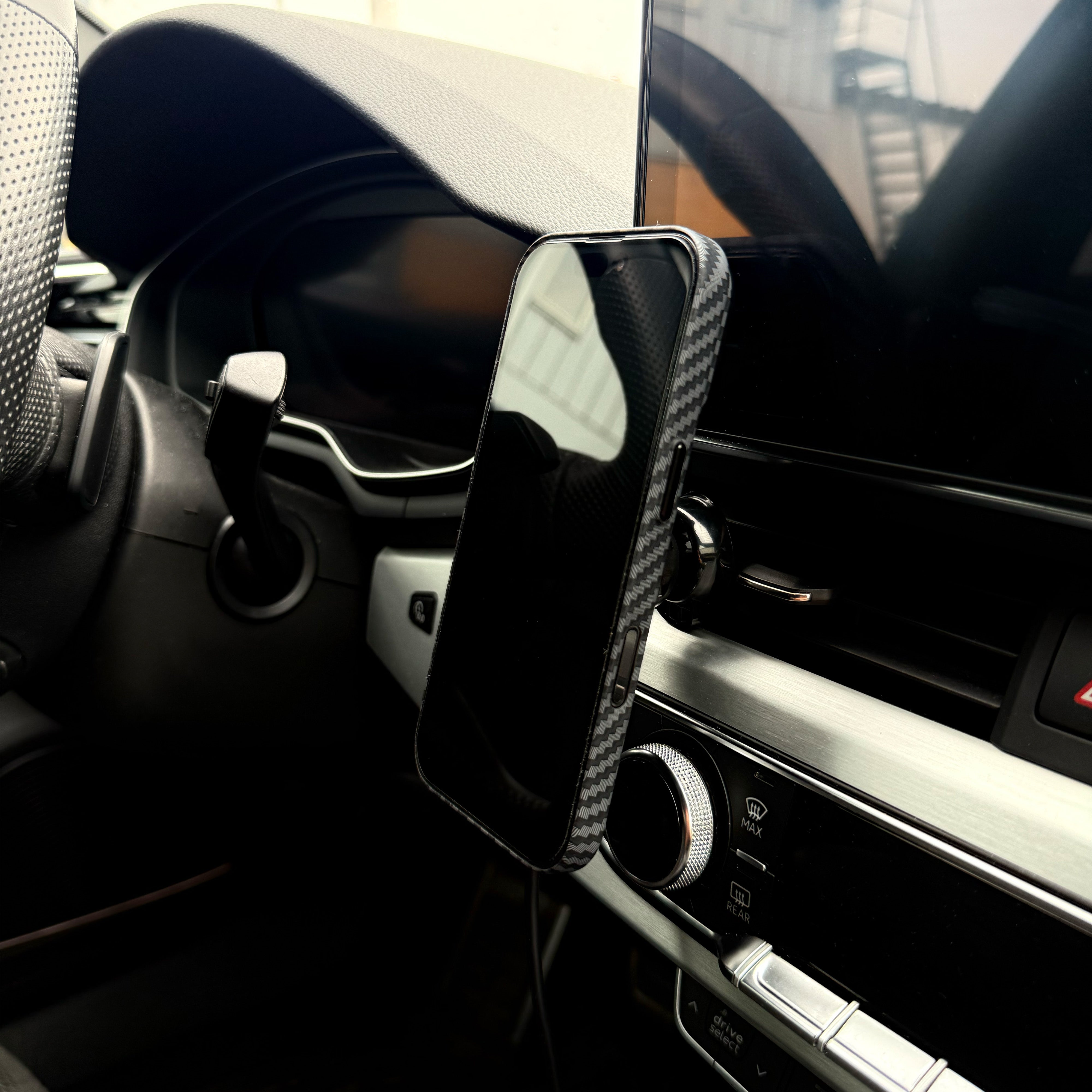 MagSafe-Telefonhalterung (für das Auto)